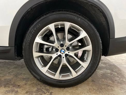Used 2026 BMW X5 xDrive40i AWD/4WD image 31