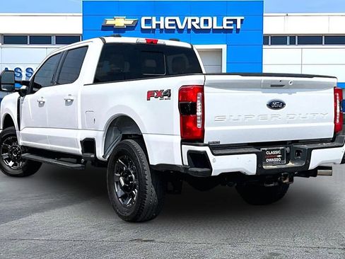 Used 2024 Ford F250 Lariat w/ Sport Appearance Package AWD/4WD image 3