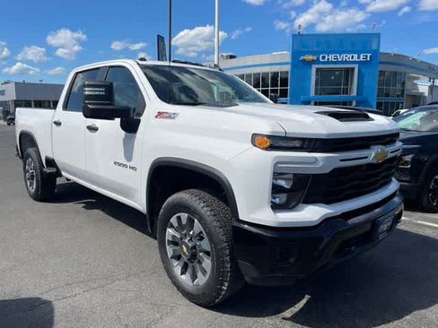 New 2026 Chevrolet Silverado 2500 Custom w/ Custom Convenience Package AWD/4WD image 1