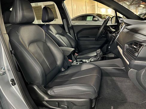 Used 2025 Subaru Forester Limited AWD/4WD image 12