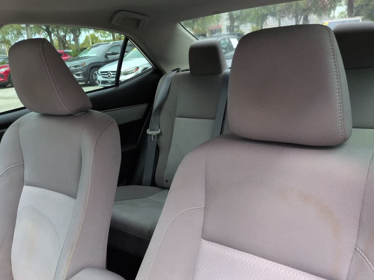 Used 2015 Toyota Corolla LE FWD image 8
