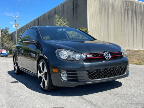 Used 2010 Volkswagen GTI 2.0T 2-Door image 4