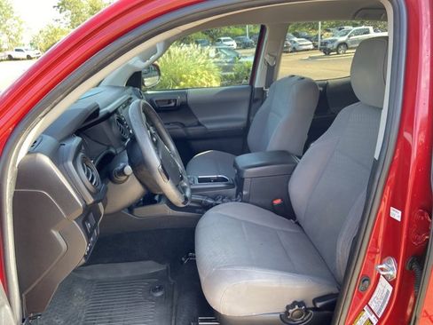 Used 2023 Toyota Tacoma SR AWD/4WD image 35