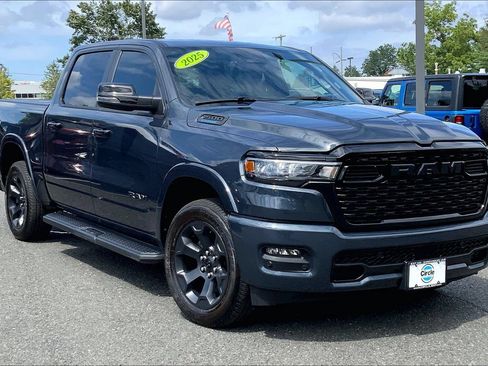 Used 2025 RAM 1500 Big Horn AWD/4WD image 2