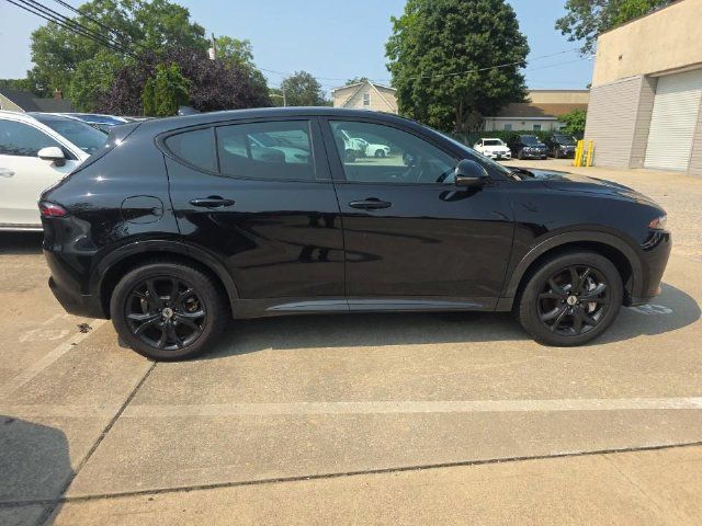 Used 2024 Dodge Hornet R/T Plus w/ R/T Blacktop Package AWD/4WD image 6