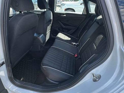 Used 2024 Volkswagen Jetta Sport FWD image 17