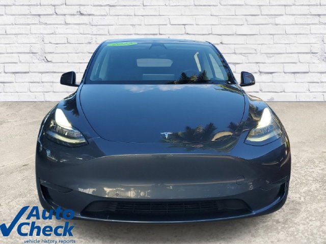 Used 2022 Tesla Model Y Long Range AWD/4WD image 6