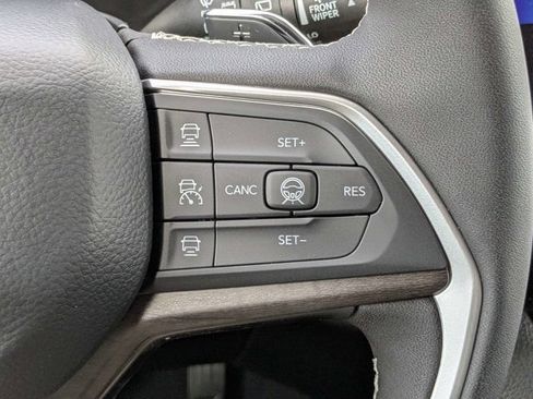 New 2026 Jeep Grand Cherokee Altitude AWD/4WD image 26