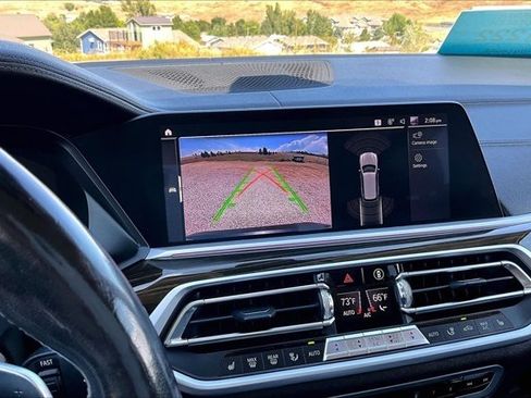 Used 2019 BMW X7 xDrive40i w/ Cold Weather Package AWD/4WD image 14