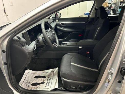 New 2025 Hyundai Sonata SEL image 13