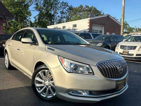 Used 2014 Buick LaCrosse image 8