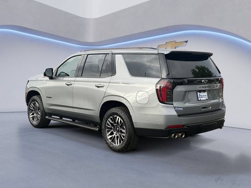 Used 2025 Chevrolet Tahoe Z71 AWD/4WD image 3