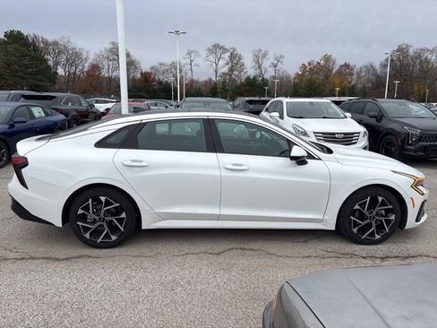 Used 2025 Kia K5 EX image 4