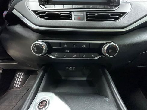 Used 2020 Nissan Altima 2.5 SR FWD image 17