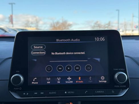 Used 2024 Nissan Altima 2.5 SR image 31