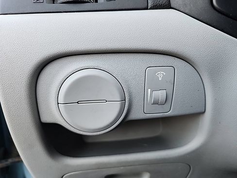 Used 2010 Hyundai Accent GS w/ Premium Pkg 3 FWD image 18