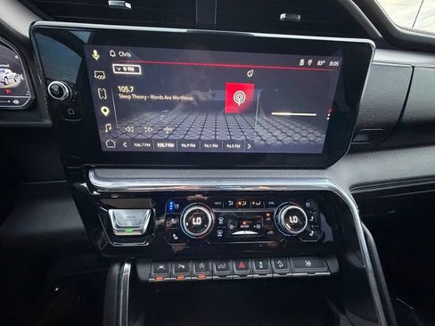 Used 2024 GMC Sierra 1500 Denali w/ Technology Package AWD/4WD image 43