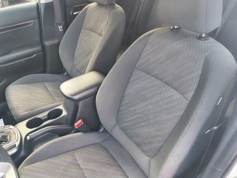 Used 2021 Kia Seltos LX AWD/4WD image 18