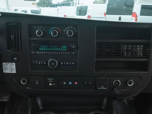 Used 2020 GMC Savana 3500 w/ Driver Convenience Package image 15