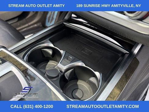 Used 2020 BMW 750i xDrive w/ M Sport Package image 18