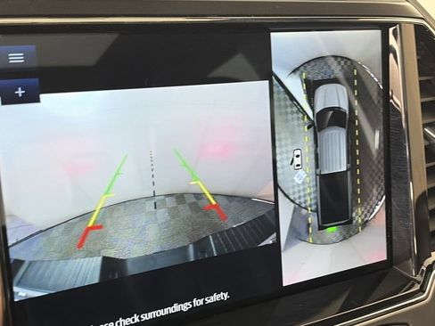 Certified 2022 Ford F350 Platinum w/ FX4 Off-Road Package image 20