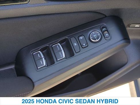 Used 2025 Honda Civic Sport image 13