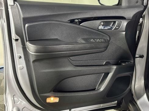 Used 2021 Honda Passport Elite image 10