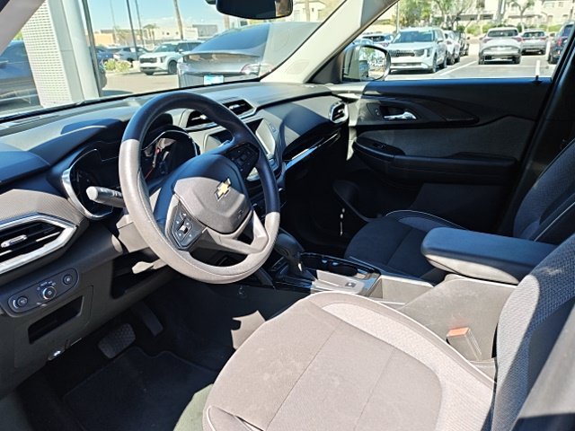 Used 2023 Chevrolet TrailBlazer LT FWD image 16