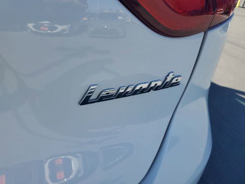 Used 2019 Maserati Levante image 8