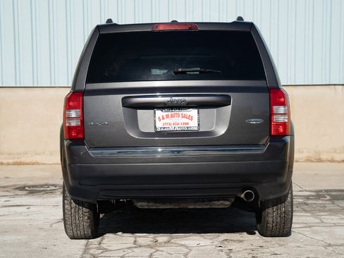 Used 2017 Jeep Patriot High Altitude image 14