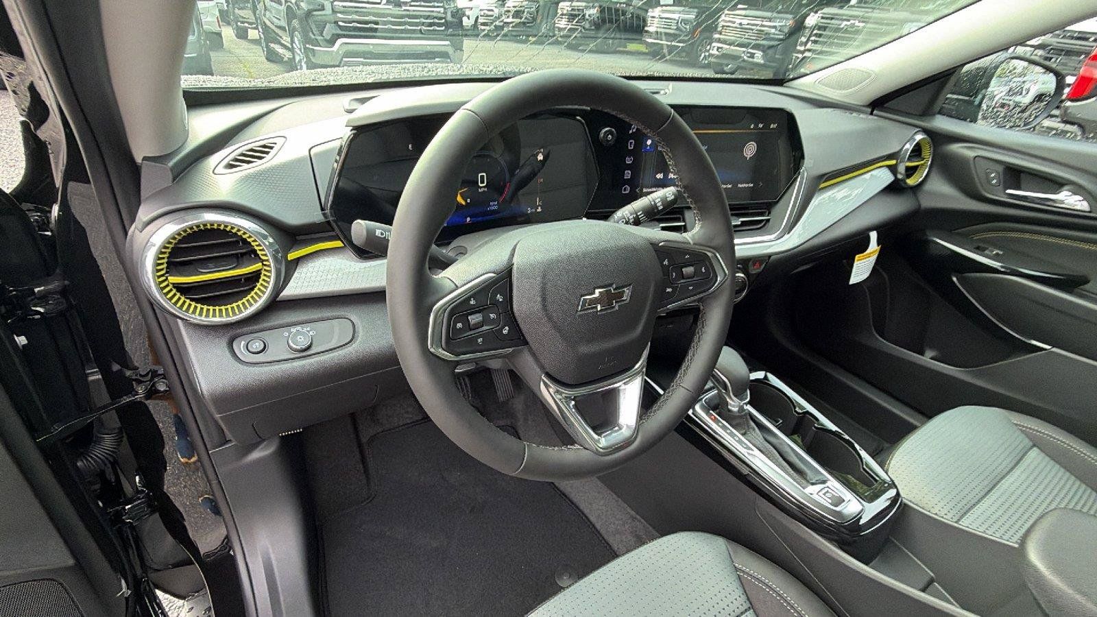 New 2026 Chevrolet Trax LT w/ Driver Confidence Package FWD image 19