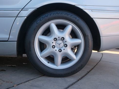 Used 2002 Mercedes-Benz C 320 Sedan image 37