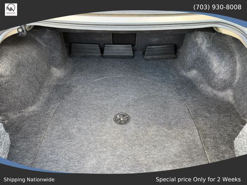Used 2002 Chrysler Concorde LX FWD image 28