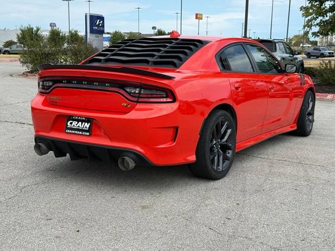 Used 2023 Dodge Charger R/T w/ Blacktop Package RWD image 9