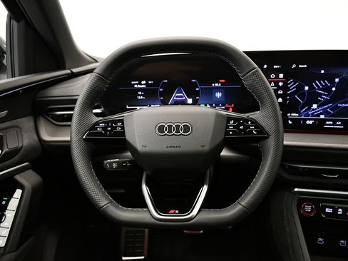 New 2025 Audi SQ5 Premium Plus image 20