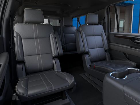 New 2026 Chevrolet Suburban High Country AWD/4WD image 40