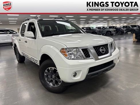 Used 2020 Nissan Frontier PRO-4X w/ Pro-4x Utility Package AWD/4WD image 1