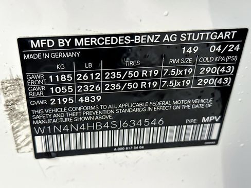Used 2025 Mercedes-Benz GLA 250 4MATIC image 27