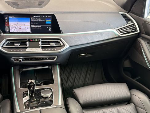 Certified 2023 BMW X5 xDrive40i w/ Premium Package AWD/4WD image 29