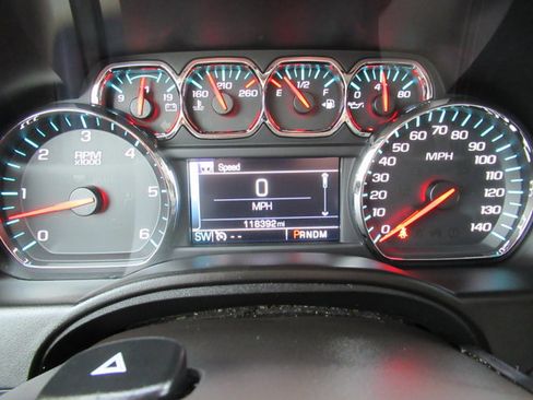 Used 2016 Chevrolet Tahoe LT image 22