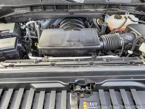 Used 2024 GMC Sierra 1500 Elevation w/ X31 Off-Road Package image 23