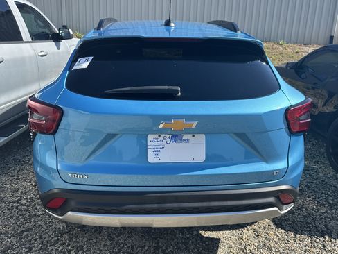 Used 2025 Chevrolet Trax LT w/ Driver Confidence Package FWD image 5