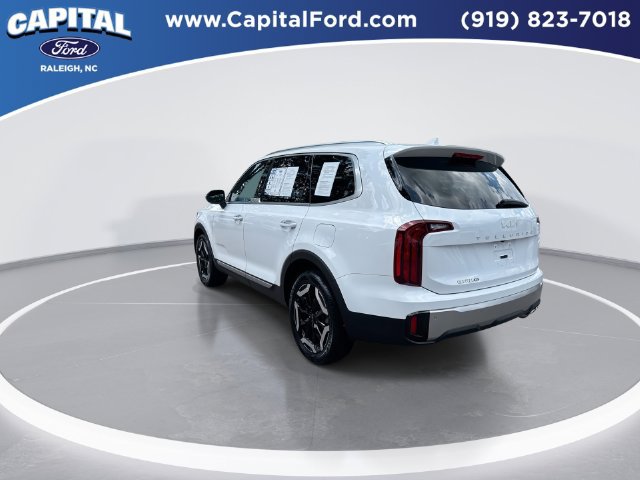 Used 2025 Kia Telluride S FWD image 6
