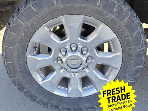 Used 2011 Ford F350 Lariat w/ Lariat Interior Pkg image 3