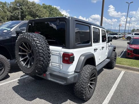 Used 2020 Jeep Wrangler Unlimited Sport S AWD/4WD image 16