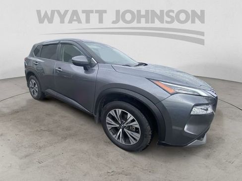 Used 2023 Nissan Rogue SV image 12