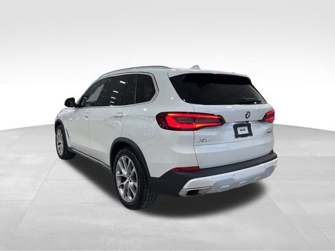 Used 2022 BMW X5 xDrive40i w/ Premium Package image 15