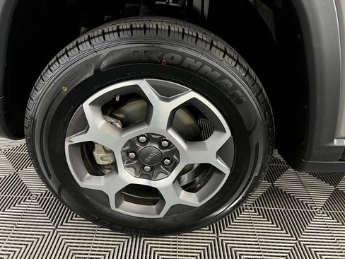 Used 2022 Jeep Compass Trailhawk w/ Trailhawk Elite Group image 12