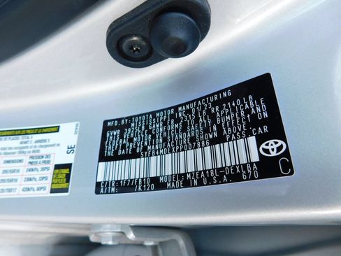 Used 2023 Toyota Corolla LE FWD image 8