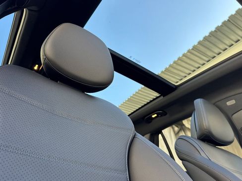 New 2026 Mercedes-Benz GLC 300 image 31